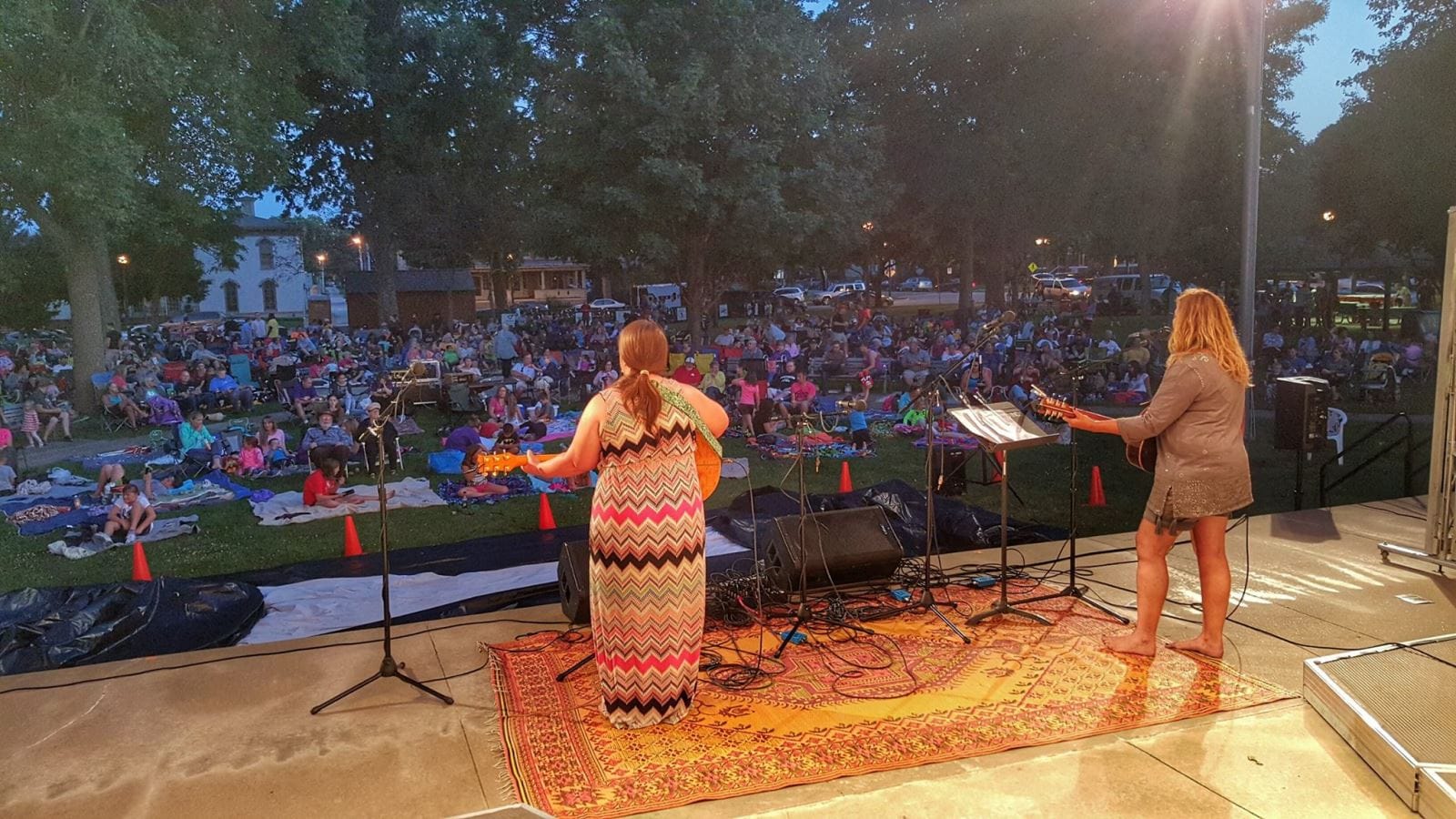 Live Music at Outdoor Venues | Cedar Falls, Iowa 