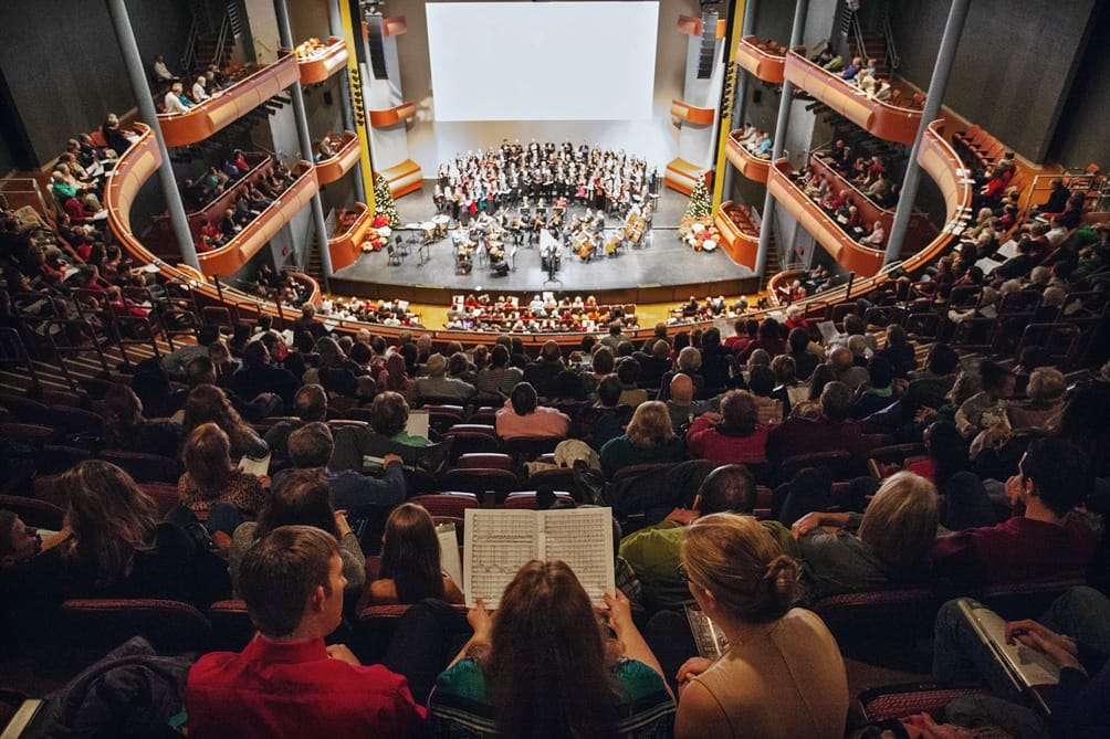 15 Can't-Miss Holiday Shows and Concerts in 2016