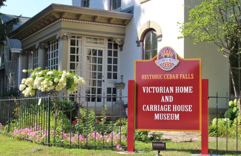 Victorian Home & Carriage House Museum