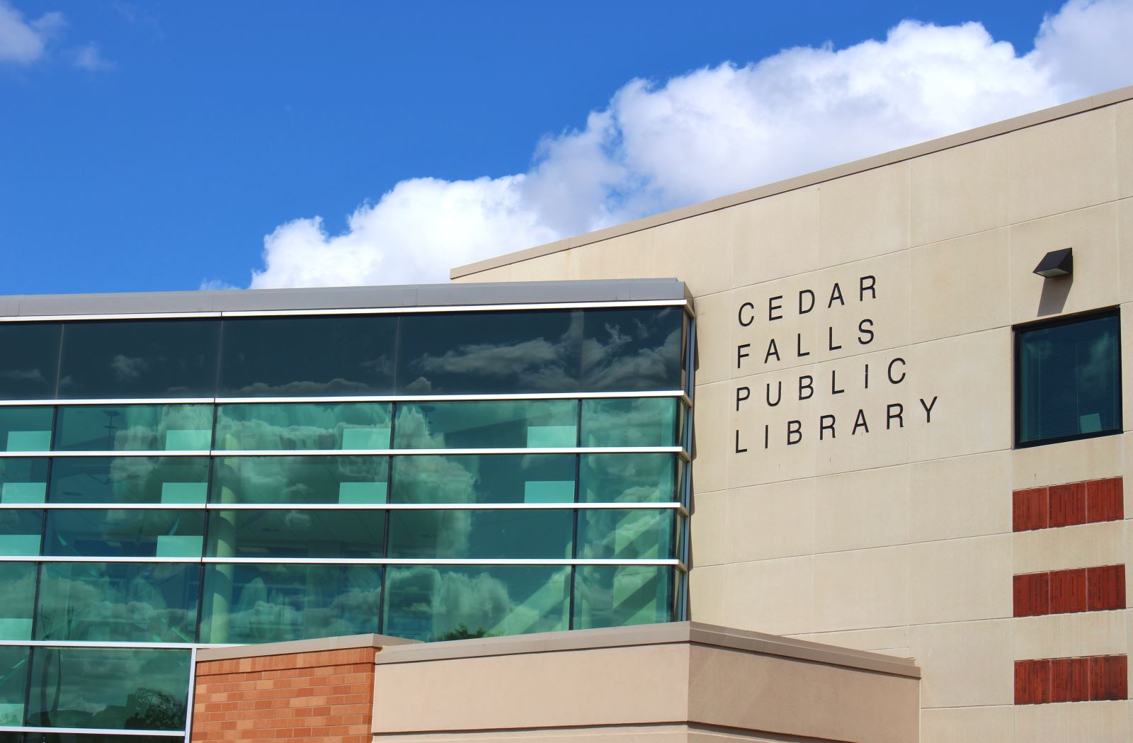 Cedar Falls Public Library