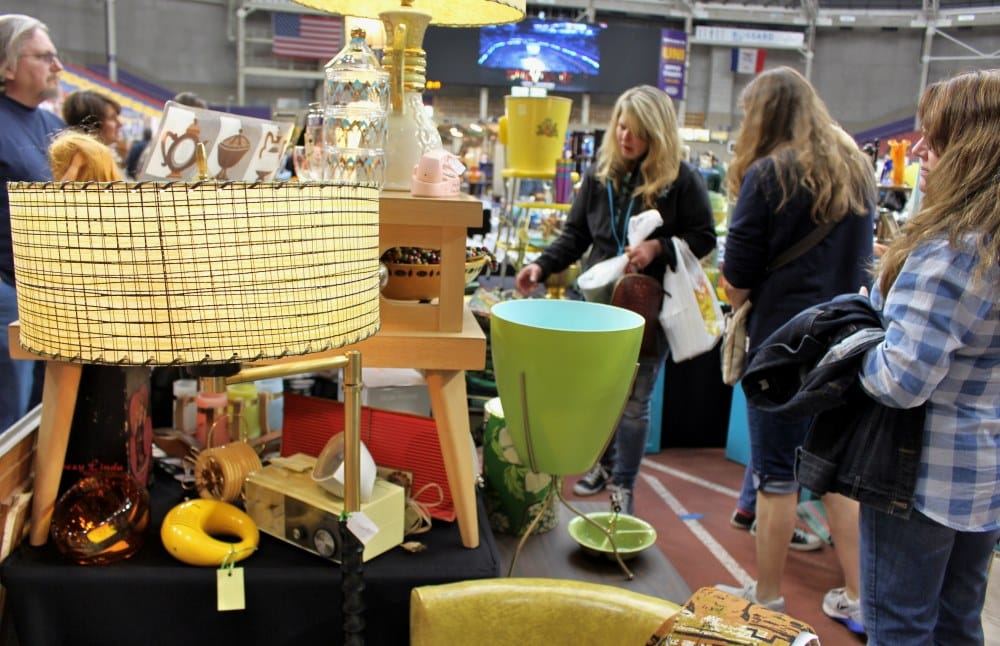Plan a girlfriend getaway searching for antiques, vintage finds and rusty relics | Cedar Falls, Iowa