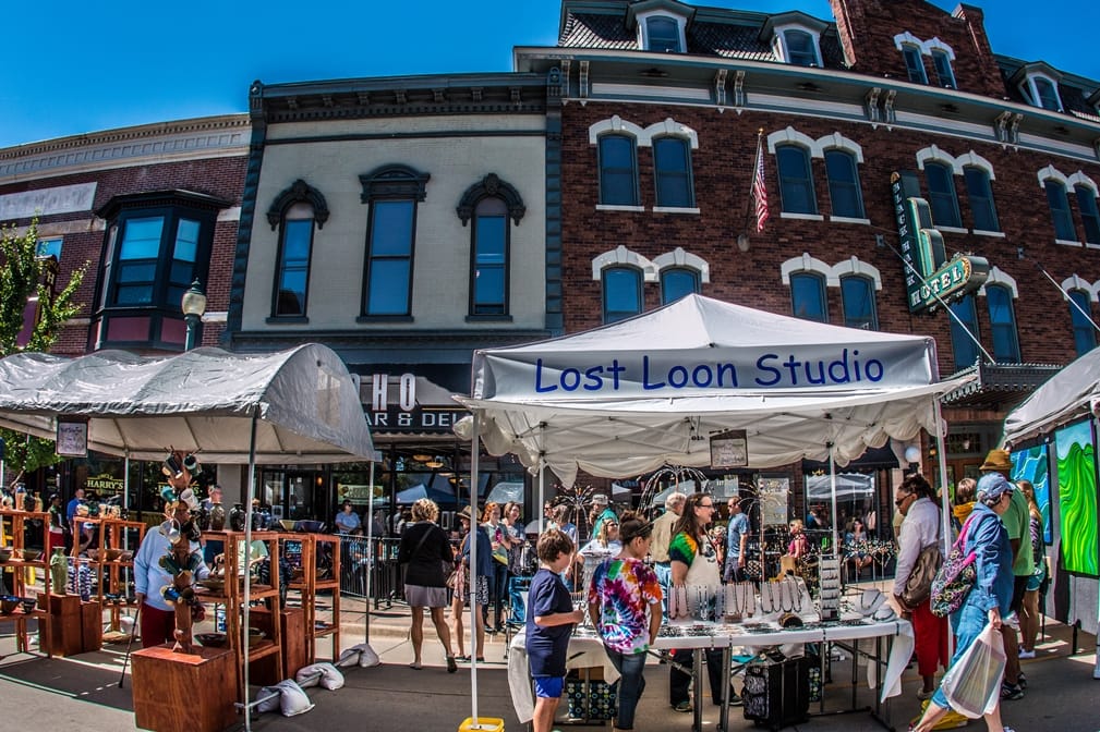 ARTapalooza 2016 is September 10 in downtown Cedar Falls