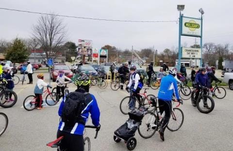 Biking and Running Traditions at Thanksgiving