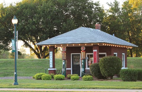 Behrens-Rapp Tourism Information Station